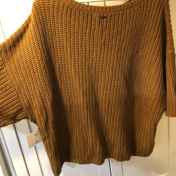 O’Neill sweater - Picture 2 of 2